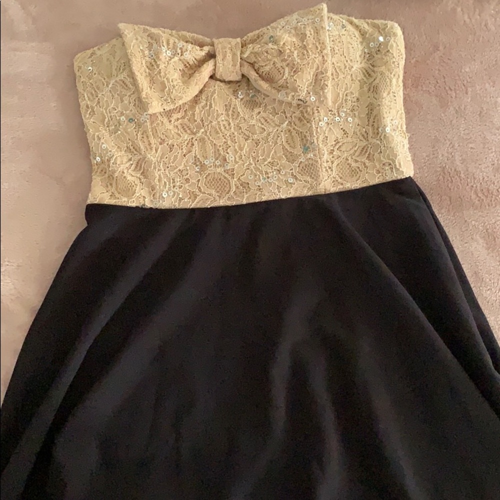 BEAUTIFUL DRESS